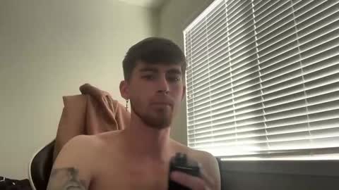 chrisoncam01 online show from October 17, 8:11 pm