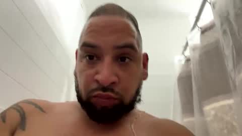 Snapshot of chrisr4203 chatting on January 13, 12:27 am chrisr4203 online show from January 13, 12:27 am