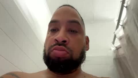 Snapshot of chrisr4203 chatting on January 19, 2:54 pm chrisr4203 online show from January 19, 2:54 pm