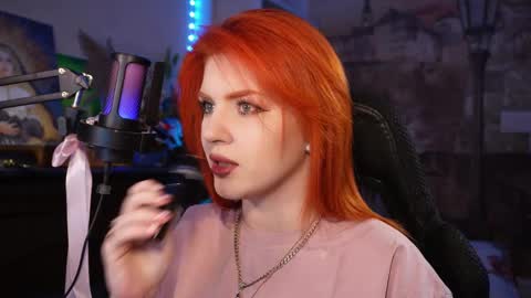 chriss_foxx online show from March 7, 6:43 pm