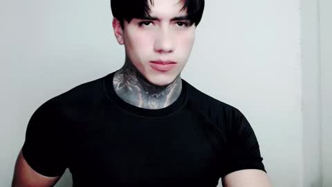 Snapshot of chriss_opp chatting on September 17, 4:19 pm CHRIS  INDEPENT MODEL online show from September 17, 4:19 pm