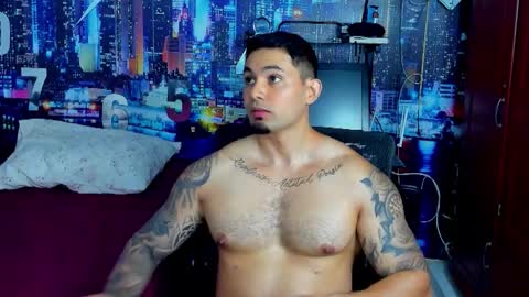 Chriss Stewart online show from September 18, 2:13 am