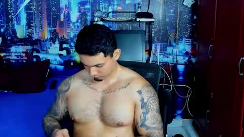 Chriss Stewart online show from October 17, 2:15 am