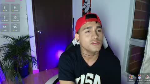 Snapshot of chriss_wg_ chatting on July 23, 12:24 am Christian Wang online show from July 23, 12:24 am