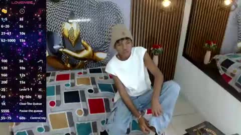 chrisshottx online show from July 13, 7:49 pm