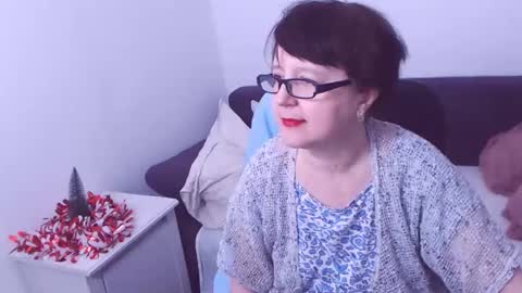 Christa online show from December 29, 7:43 pm