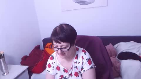 Christa online show from February 5, 10:58 pm