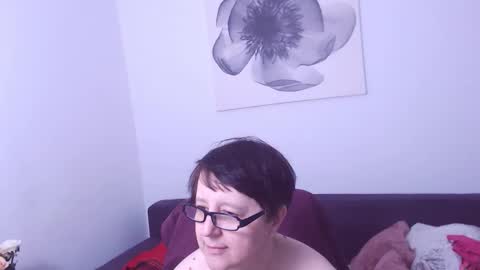 Christa online show from February 27, 2:00 am