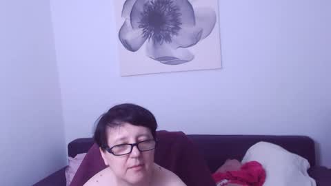 Snapshot of christarose chatting on June 27, 12:22 pm Christa online show from June 27, 12:22 pm