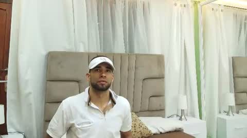 Snapshot of christian_lundgren chatting on July 8, 3:00 am Christian Lundgren online show from July 8, 3:00 am