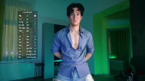 Snapshot of christianlevine_ chatting on May 7, 8:47 pm UPVOTE ME ------ ILL DO SOMETHING FOR FREE online show from May 7, 8:47 pm
