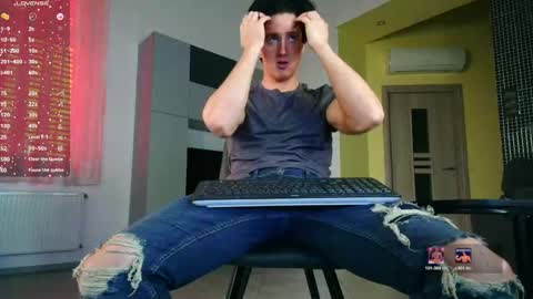 Snapshot of christianlevine_ chatting on May 15, 7:26 am UPVOTE ME ------ ILL DO SOMETHING FOR FREE online show from May 15, 7:26 am