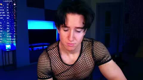 Snapshot of christianlevine_ chatting on May 24, 8:14 pm UPVOTE ME ------ ILL DO SOMETHING FOR FREE online show from May 24, 8:14 pm