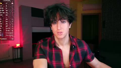 Snapshot of christianlevine_ chatting on June 4, 8:04 pm UPVOTE ME ------ ILL DO SOMETHING FOR FREE online show from June 4, 8:04 pm