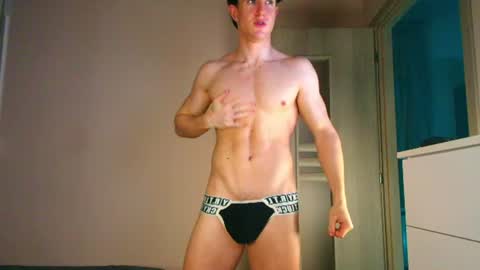 Snapshot of christianlevine_ chatting on July 11, 7:38 pm UPVOTE ME ------ ILL DO SOMETHING FOR FREE online show from July 11, 7:38 pm