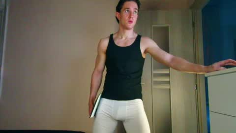 Snapshot of christianlevine_ chatting on July 12, 7:38 pm UPVOTE ME ------ ILL DO SOMETHING FOR FREE online show from July 12, 7:38 pm