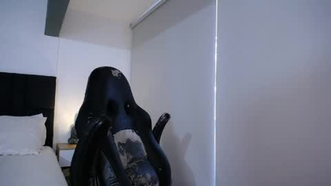 Snapshot of christianvalenzia chatting on May 14, 1:18 pm Christian online show from May 14, 1:18 pm