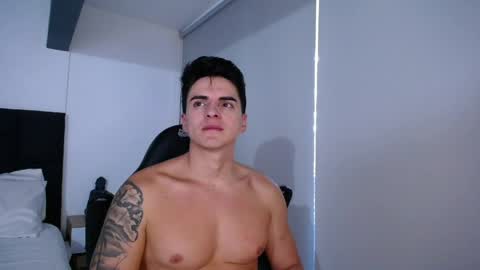 Snapshot of christianvalenzia chatting on May 15, 5:42 pm Christian online show from May 15, 5:42 pm