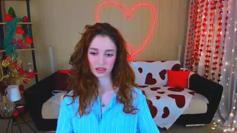 christinaconteeree online show from February 15, 12:03 pm