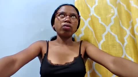christinah262488 online show from March 15, 2:56 pm