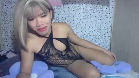 Snapshot of christinakissxxx chatting on June 30, 3:18 am Your Mistresssissy Christinaaa online show from June 30, 3:18 am