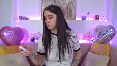 Christina online show from February 14, 12:51 am