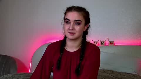 Christina online show from February 18, 12:48 am