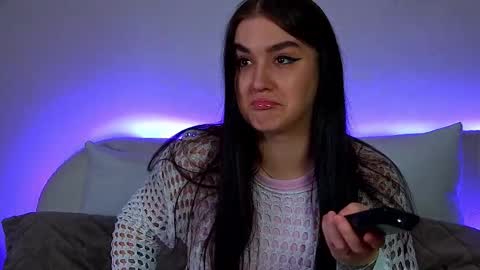 Christina online show from February 24, 9:41 pm