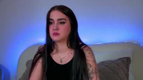 Christina online show from February 28, 10:06 pm