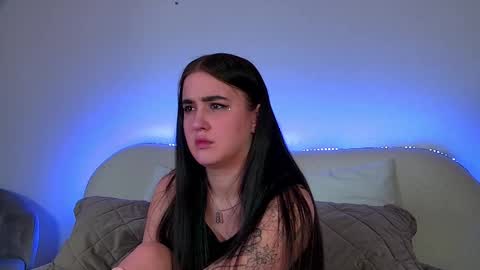 Christina online show from March 1, 4:15 am