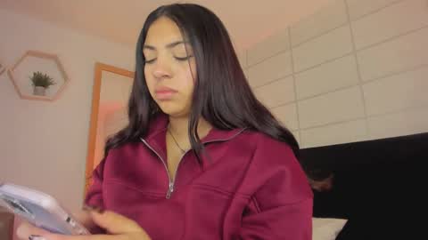 Christine  online show from October 29, 11:56 am