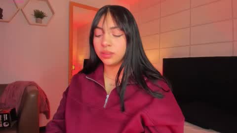 Christine  online show from January 6, 11:58 am