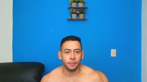 Christopher online show from January 19, 3:29 am