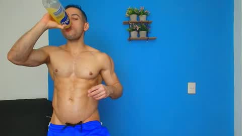 Christopher online show from September 10, 11:38 pm