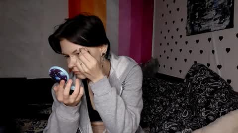 Snapshot of christophercrispo chatting on October 19, 2:18 pm Hi Im Kim online show from October 19, 2:18 pm