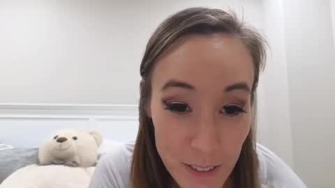 Snapshot of christy_love chatting on December 8, 2:28 am Christy Love online show from December 8, 2:28 am