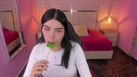 CHRISTY  online show from October 20, 7:25 pm