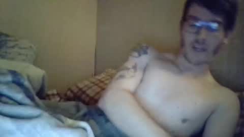 chrisvibess online show from February 5, 2:11 pm