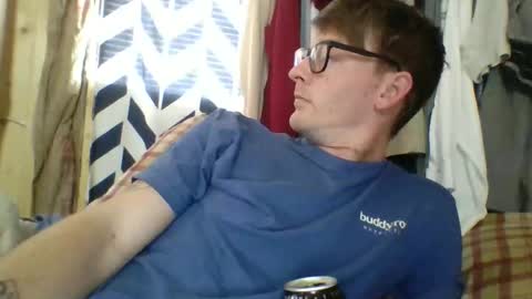 chrisvibess online show from February 25, 8:40 pm