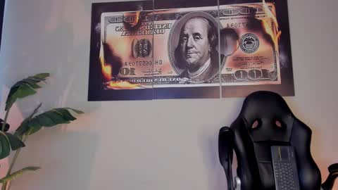 chrizmacgregor online show from March 11, 4:24 pm