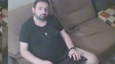 Snapshot of chubbbybo chatting on November 16, 6:46 pm Chubby Boy97 online show from November 16, 6:46 pm