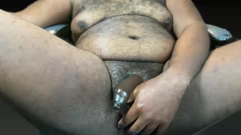 Snapshot of chubblkuncut7 chatting on December 24, 4:08 pm uncut chubby ebony blackdick online show from December 24, 4:08 pm