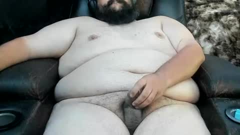Snapshot of chubbnuncut chatting on August 2, 5:33 pm chubbnuncut online show from August 2, 5:33 pm