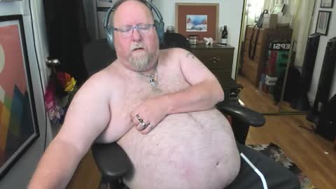 Snapshot of chubbybaybear chatting on January 19, 7:45 am Chubby online show from January 19, 7:45 am
