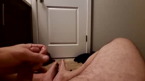 chubbycurious1133 online show from April 12, 6:35 pm