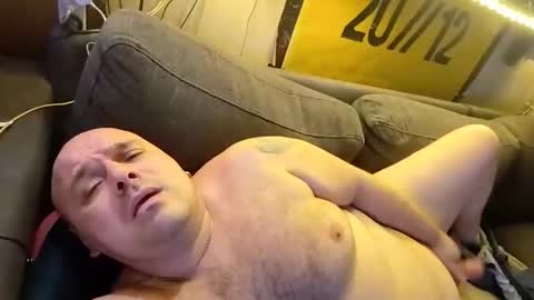 Snapshot of chubbyman40 chatting on February 15, 4:58 pm chubbyman40 online show from February 15, 4:58 pm