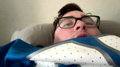 Snapshot of chubbyyxsteven chatting on November 23, 11:15 pm Steven online show from November 23, 11:15 pm