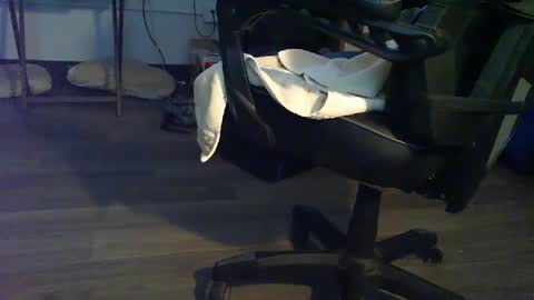 Snapshot of chubtoy chatting on March 12, 3:24 am chubtoy online show from March 12, 3:24 am