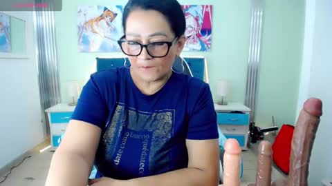 Snapshot of chubymature_ chatting on July 8, 2:21 pm Lulu online show from July 8, 2:21 pm