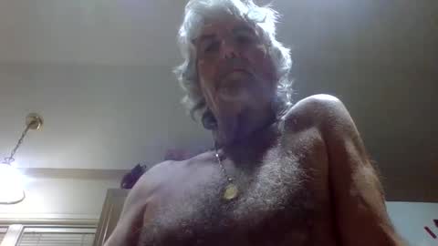Snapshot of chuck354139 chatting on September 23, 2:36 am chuck354139 online show from September 23, 2:36 am